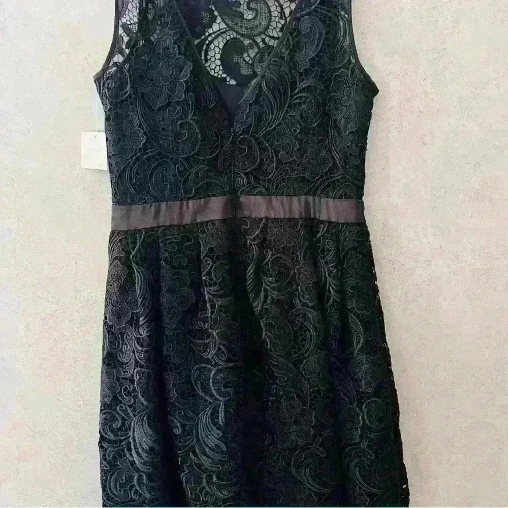 AIDEN‎ MATTOX - Picture 7 of 11